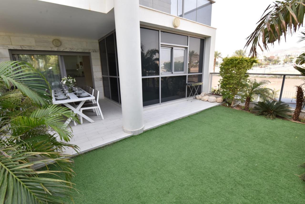 דירת גן דלוקס Apartment Eilat Exterior photo