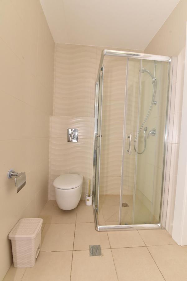 דירת גן דלוקס Apartment Eilat Exterior photo